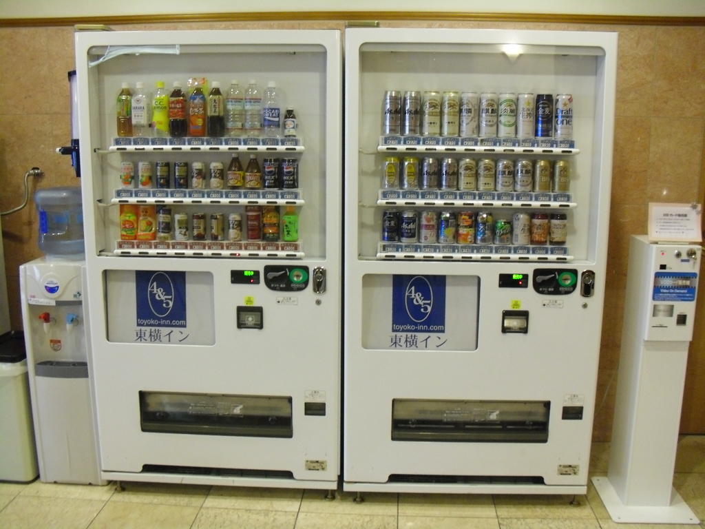 東横inn大阪阪急十三駅西口1 エクステリア 写真